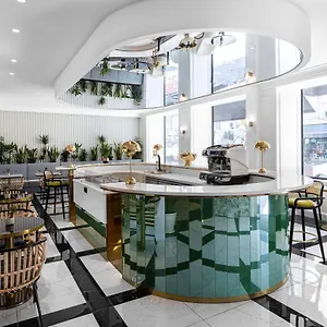 4* מלון Western Premier Roosevelt